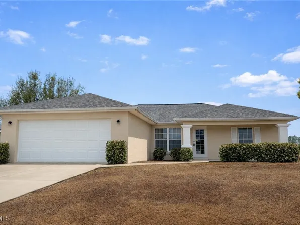 3215 13th St SW, Lehigh Acres, FL 33971