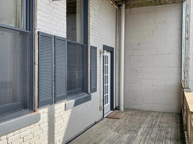 306 S Main St #2A — Photo 26