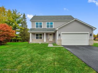 30W276 Batavia Rd, Warrenville, IL 60555