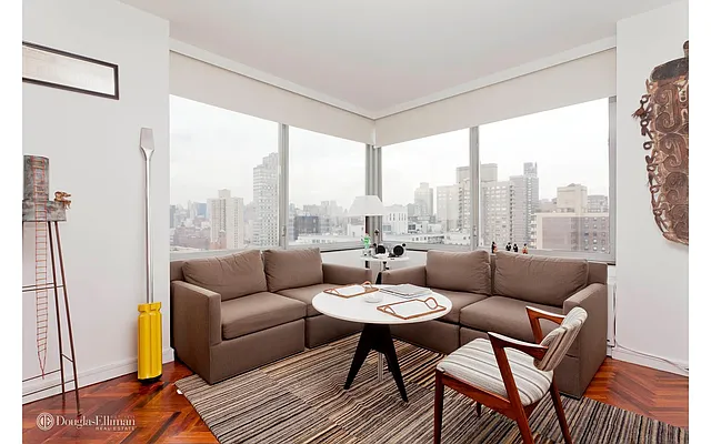 Rented by Douglas Elliman | media 31