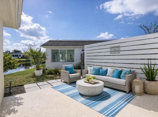 16 Knights Bridge Rd #A-48, Naples, FL 34112