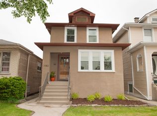 1182 S Ridgeland Ave, Oak Park, IL 60304