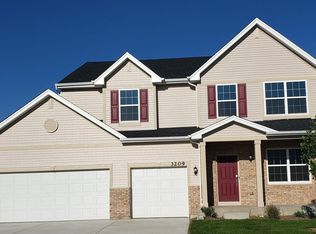 6557 Thoreau Dr, Portage, IN 46368