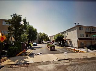 18 Ashley Ln, Staten Island, NY