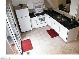 5th image of 7889 Barkwood Dr