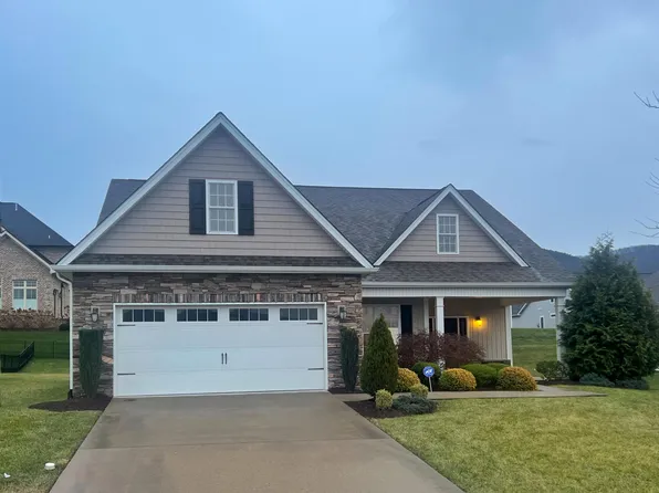 310 Altamira Dr, Roanoke, VA 24019