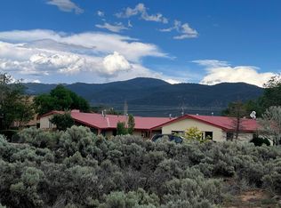915 Gusdorf Rd, Taos, NM 87571
