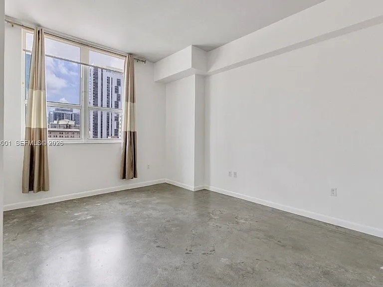 133 NE 2nd Ave #1402 — Photo 8