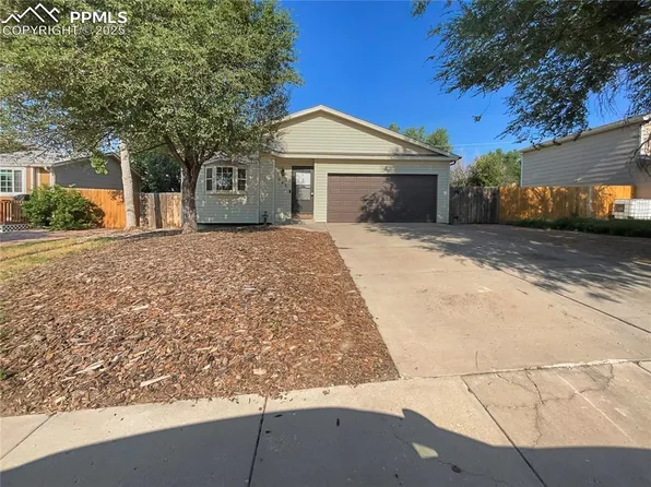 645 Blossom Field Rd, Fountain, CO 80817