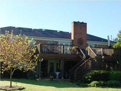 2nd image of 225 Masters Rd