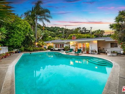 3004 Laurel Canyon Blvd, Studio City, CA, 91604