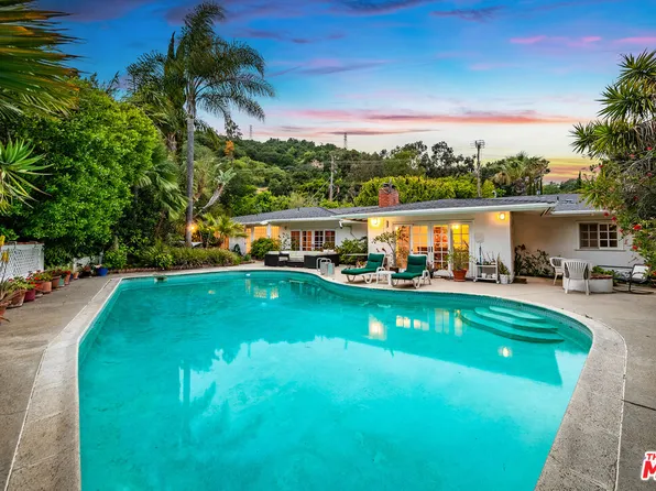 3004 Laurel Canyon Blvd, Studio City, CA 91604