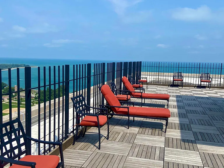 3550 N Lake Shore Dr #1306 — Photo 23