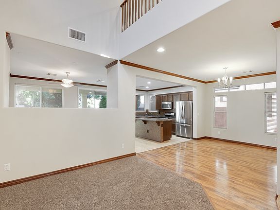 2nd image of 7712 Gatsby House St