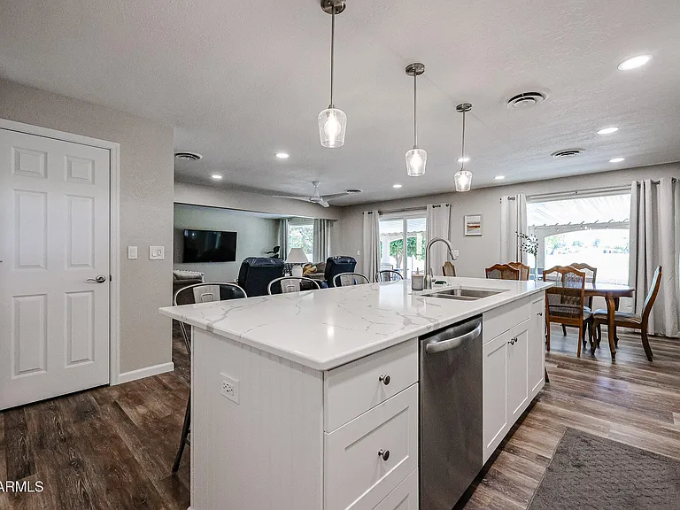 9107 E Fairway Blvd — Photo 9