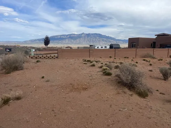 6006 La Paz Rd NE, Rio Rancho, NM 87144