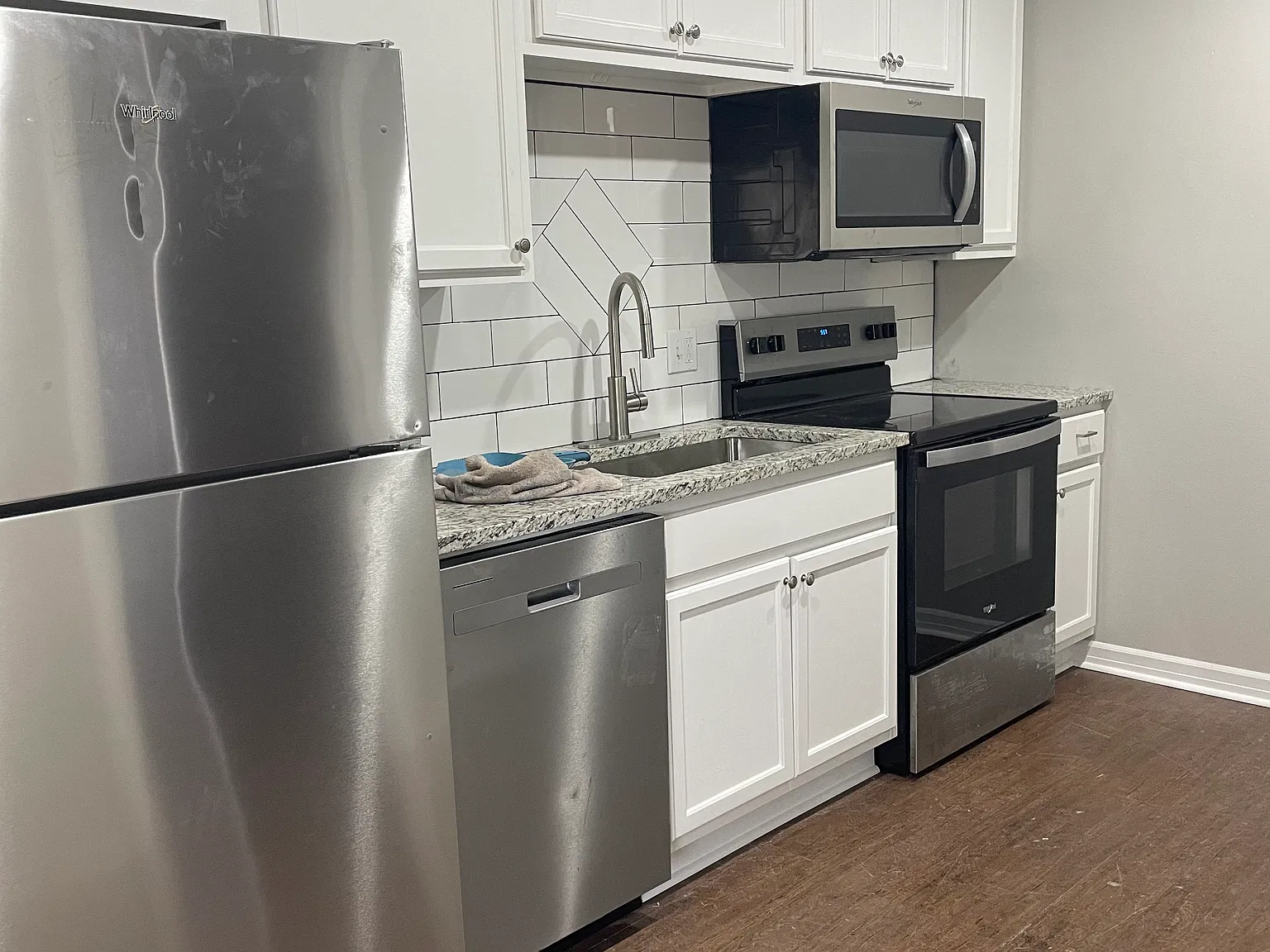 1 bed, $1,800 — Photo 1
