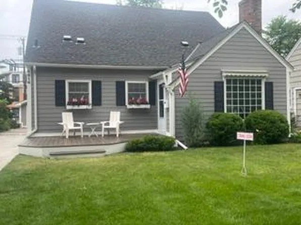4616 Vallacher Ave, Saint Louis Park, MN 55416