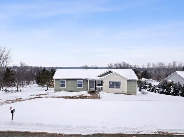 W5742 Lakeview Drive, Montello, WI 53949