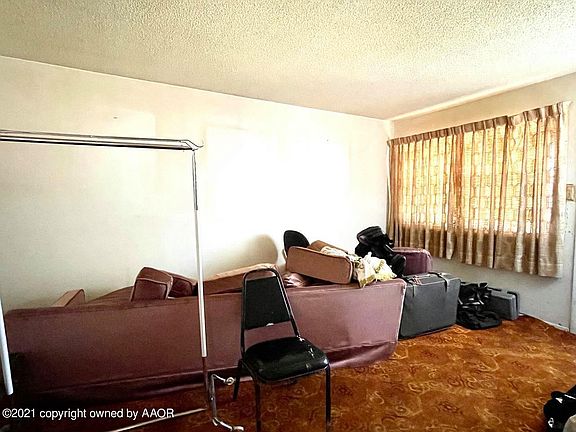 2nd image of 403 NW 24th Ave