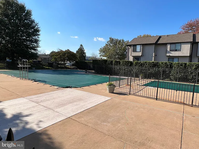 1635 Westwind Way — Photo 41