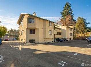 Char Lorene Condo, Seattle, WA 98125