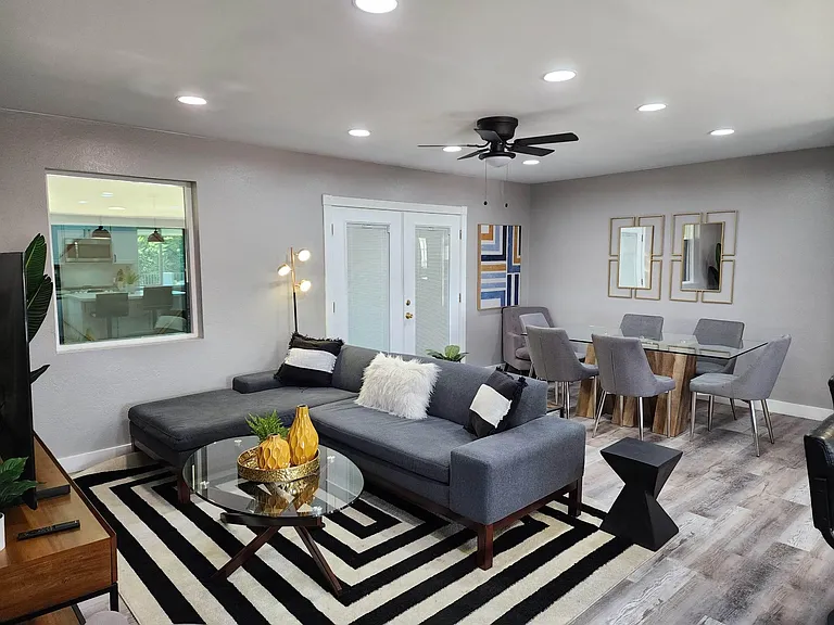 1214 W Highland Ave — Photo 6