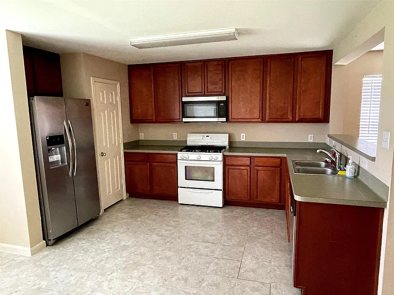 29618 Evergreen Hills Dr — Photo 8
