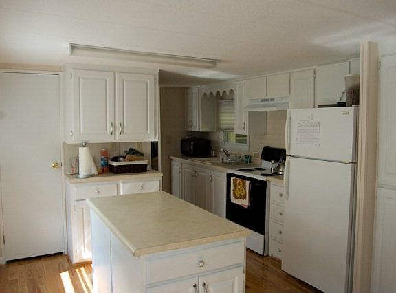 4th image of 216 Kemp Dr