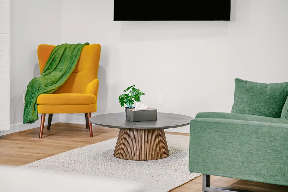 Living Room - 3202 NW Division St #ID1334339P