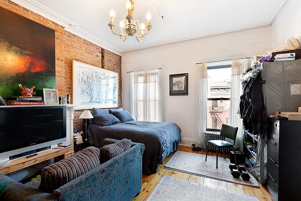 Rented by Engel and Volkers Brownstone Brooklyn | media 10