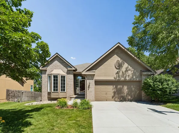 705 S 186th St, Elkhorn, NE 68022
