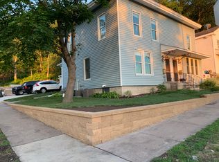 428 3rd St, Hudson, WI 54016