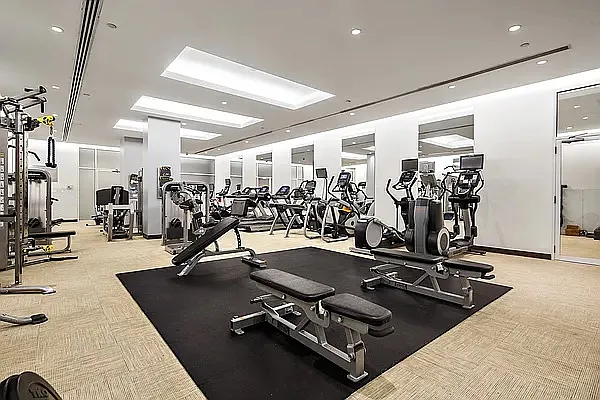 Sold by Metropolitan Property Group | media 11