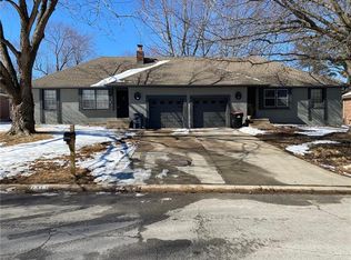 1313 NW 6th St, Blue Springs, MO 64014