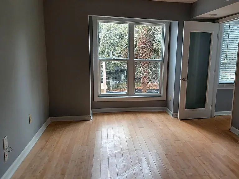 203 Little Oak Dr — Photo 5