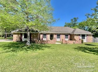 1115 Sneed Dr, Atmore, AL 36502