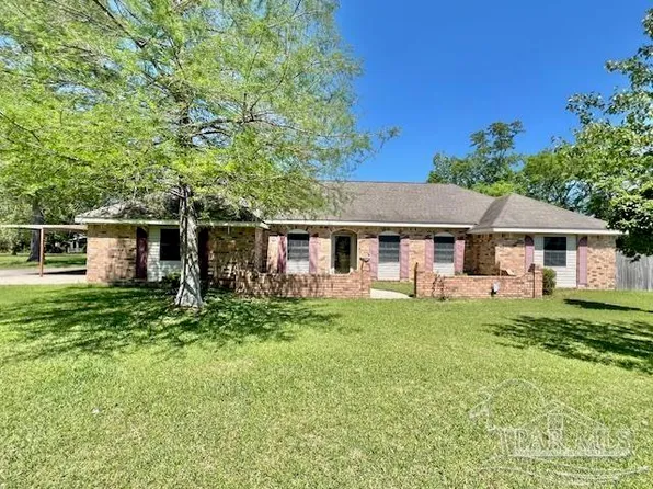 1115 Sneed Dr, Atmore, AL 36502