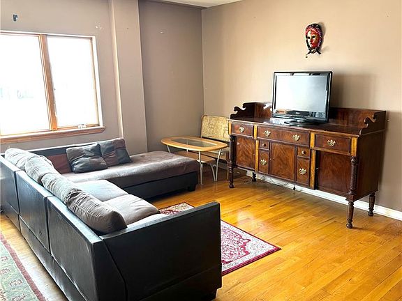 3rd image of 2964 Brighton 6th St APT 6A