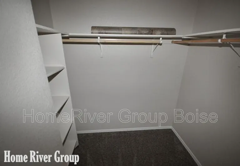 4265 S Overhill Way — Photo 11