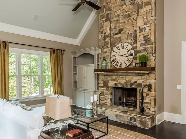 905 Shepards Ct — Photo 8