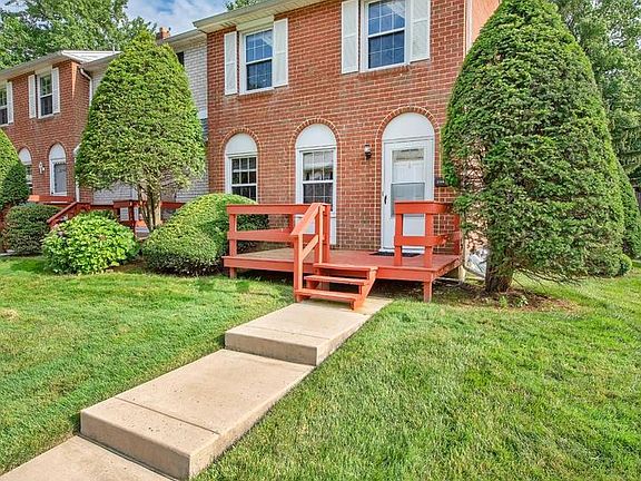 2nd image of 2346 Taggart Ct