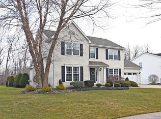 23 Chestnut Cor Lancaster Ny 14086 Zillow