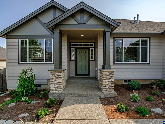 4th image of 2634 Andrew Ave NW