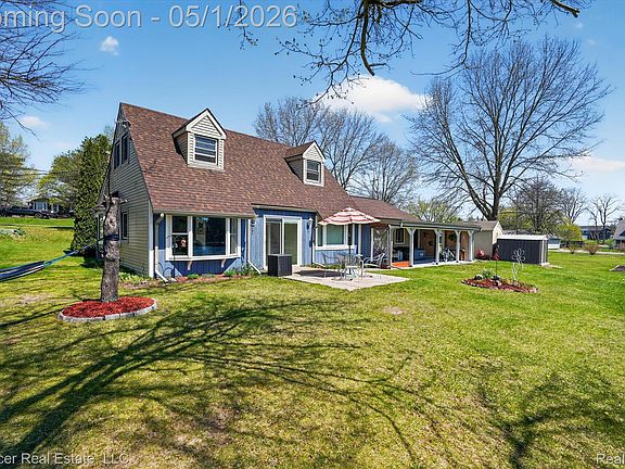 3rd image of 604 Gaffney Dr