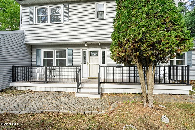 2nd image of 130 E Poplar Drive