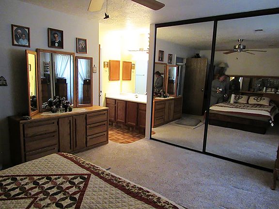 Master Bedroom & Bathroom