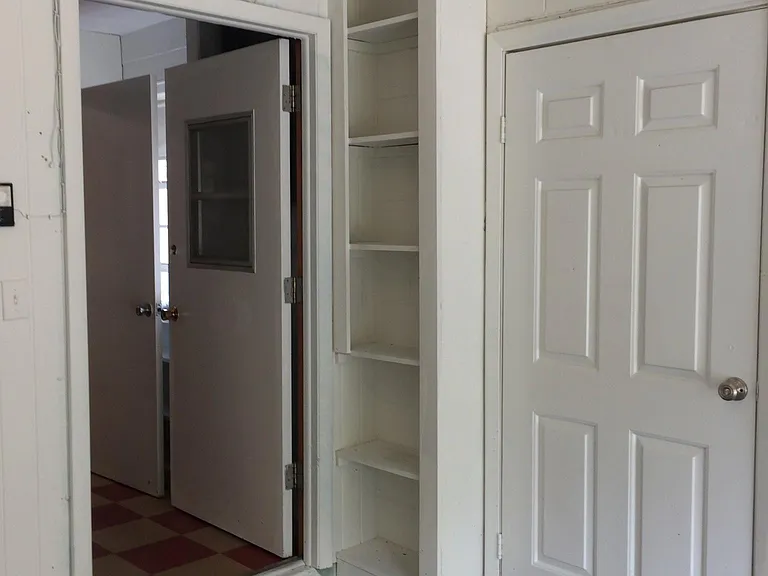 1351 Almond St — Photo 13