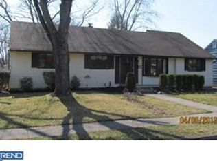 674 Woodland Dr, Pottstown, PA 19464