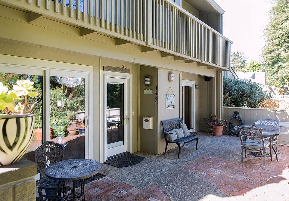 1st image of 1432 Dolphin Dr
